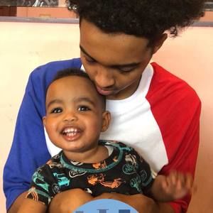 Meet your Posher, Jama